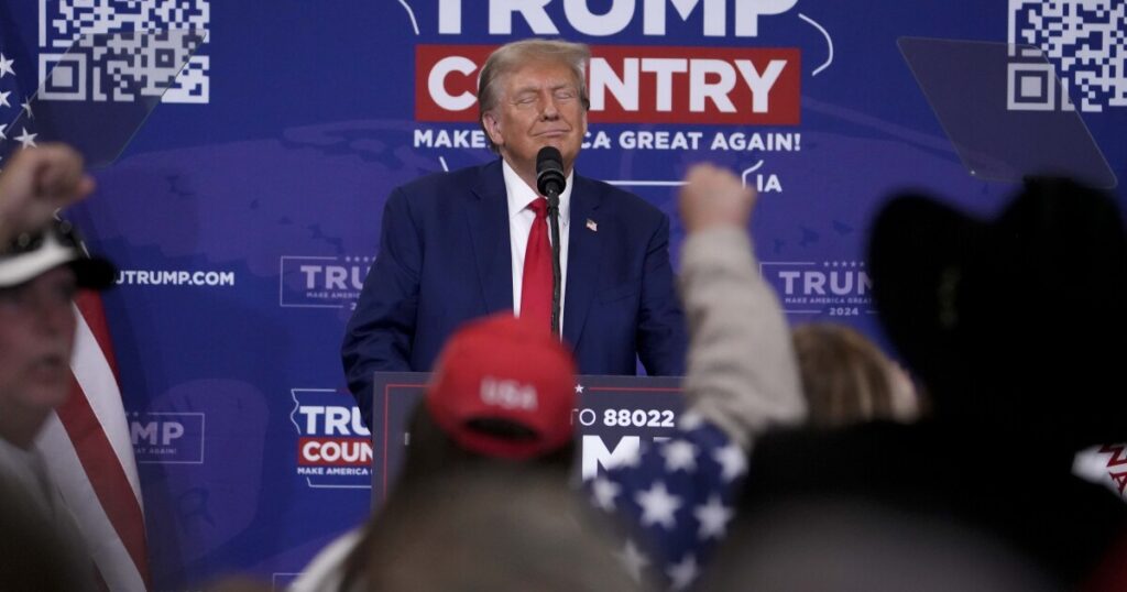 trump-lead-widens-to-47%-43%