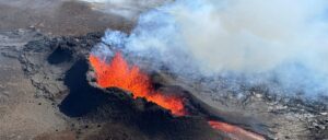 fact-check:-video-of-icelandic-volcano-eruption-is-from-2021