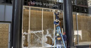 talking-turkey:-retailers-carve-out-plans-to-keep-theft-down-on-black-friday