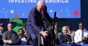 trump-lead-grows-as-84%-say-bidenomics-hurting-them
