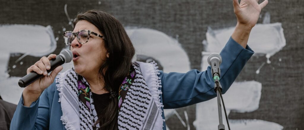 jonathan-turley-argues-rashida-tlaib-should-not-be-sanctioned-by-bar-over-‘antisemitic-lies’