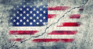 voters-see-american-dream-fading,-a-new-poll-says