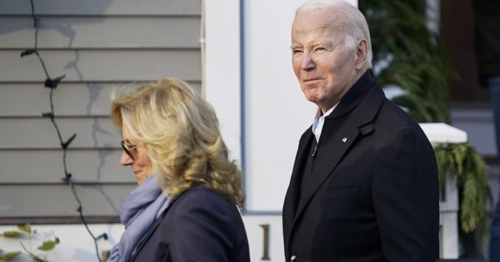 biden’s-stroll-through-nantucket-interrupted-by-pro-palestinian-protesters