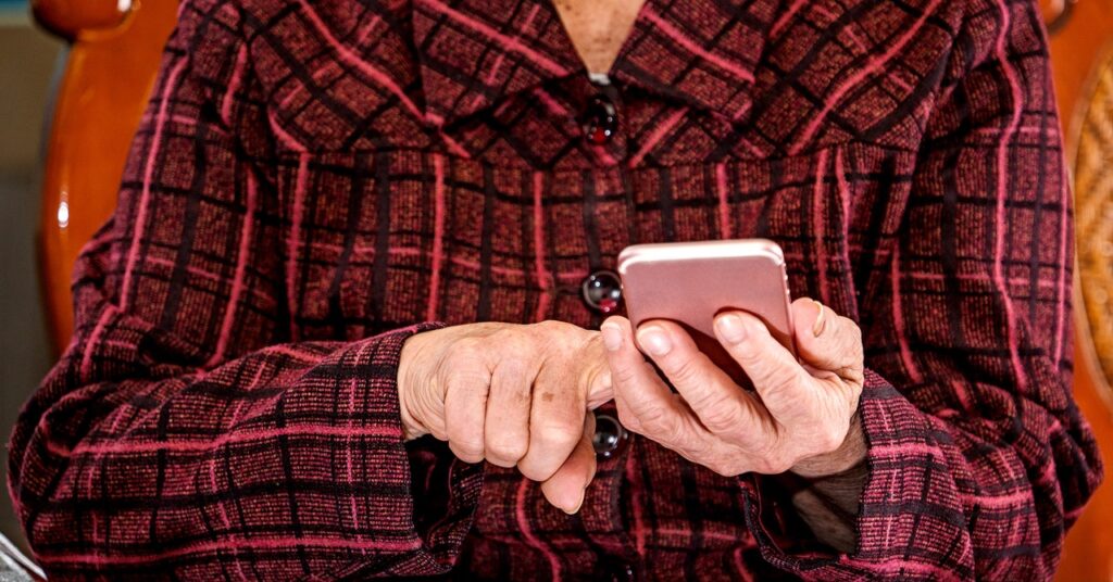 china-tried-to-keep-kids-off-social-media.-now-the-elderly-are-hooked