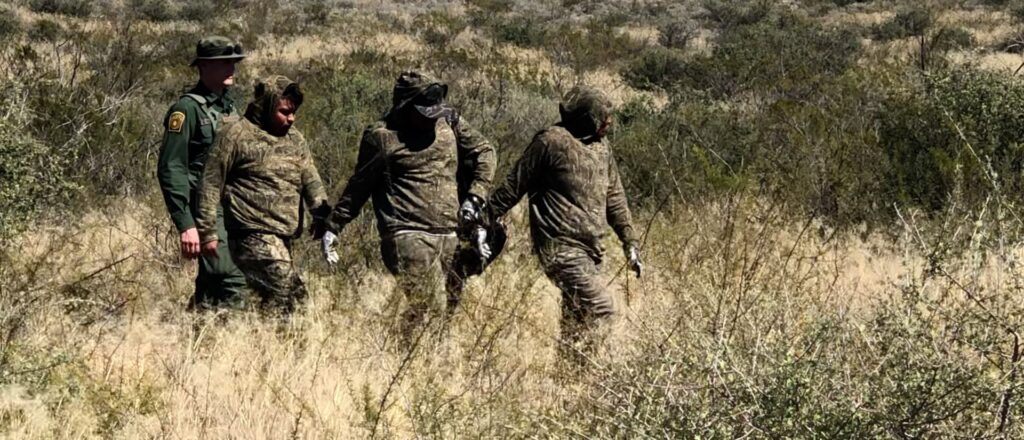 exclusive:-border-patrol-calls-in-reinforcements-to-help-area-overwhelmed-by-migrants