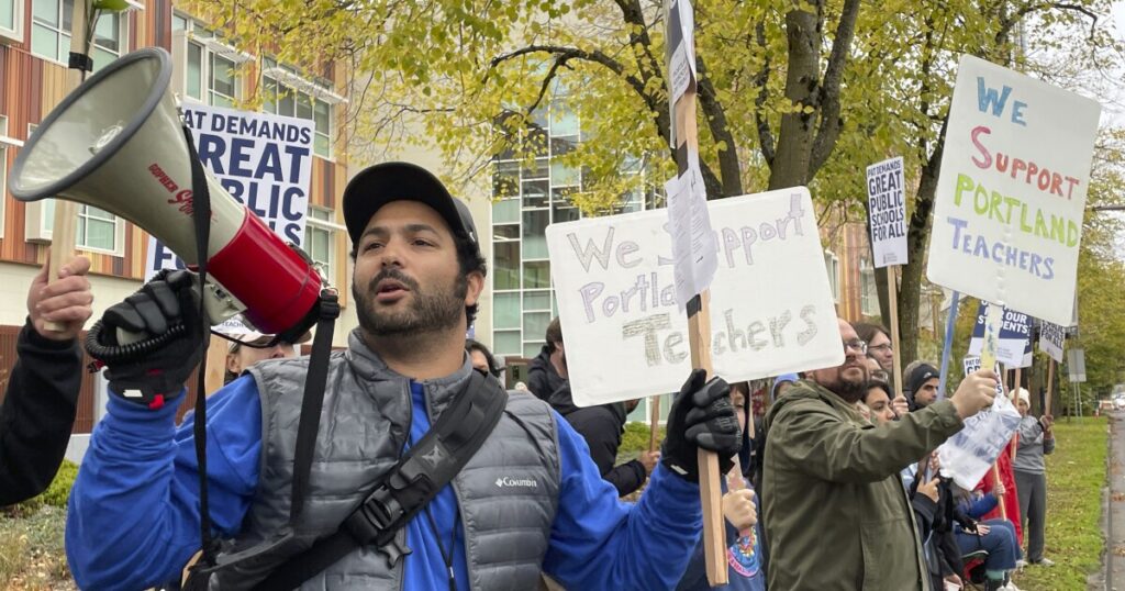 roughly-45,000-students-to-return-to-school-in-oregon-after-nearly-month-long-teacher-strike