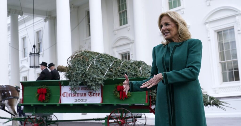 watch-live:-jill-biden-reveals-white-house-holiday-decorations
