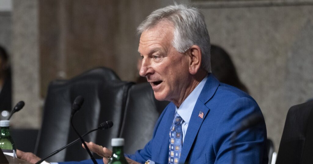 tuberville-warns-biden-border-policies-could-lead-to-a-‘9/11-attack-every-few-weeks’