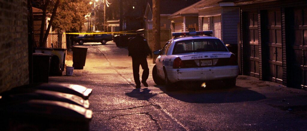 report:-police-officer-investigating-stolen-car-gets-shot,-authorities-arrest-two-suspects
