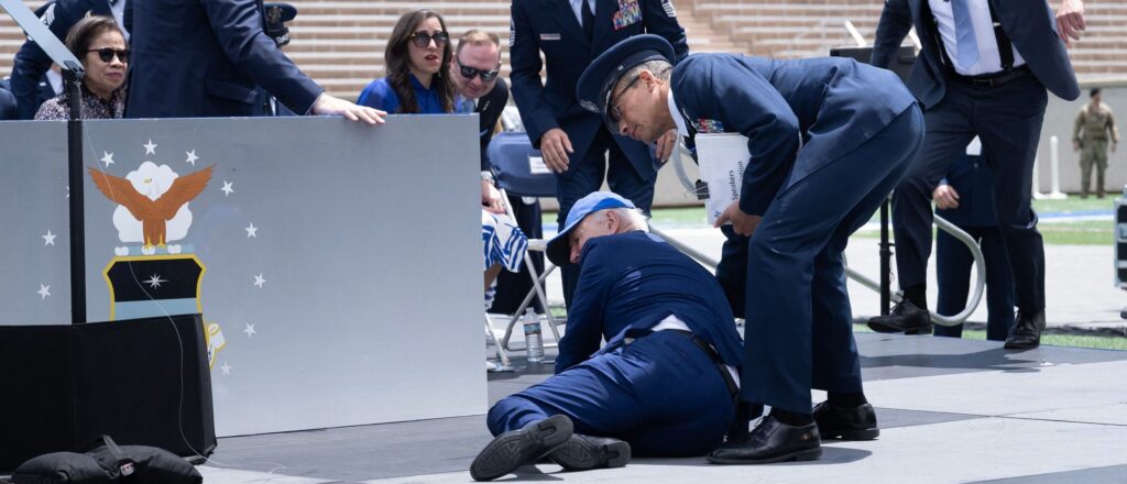 majority-of-americans-think-biden-is-mentally-and-physically-unfit-for-office:-poll