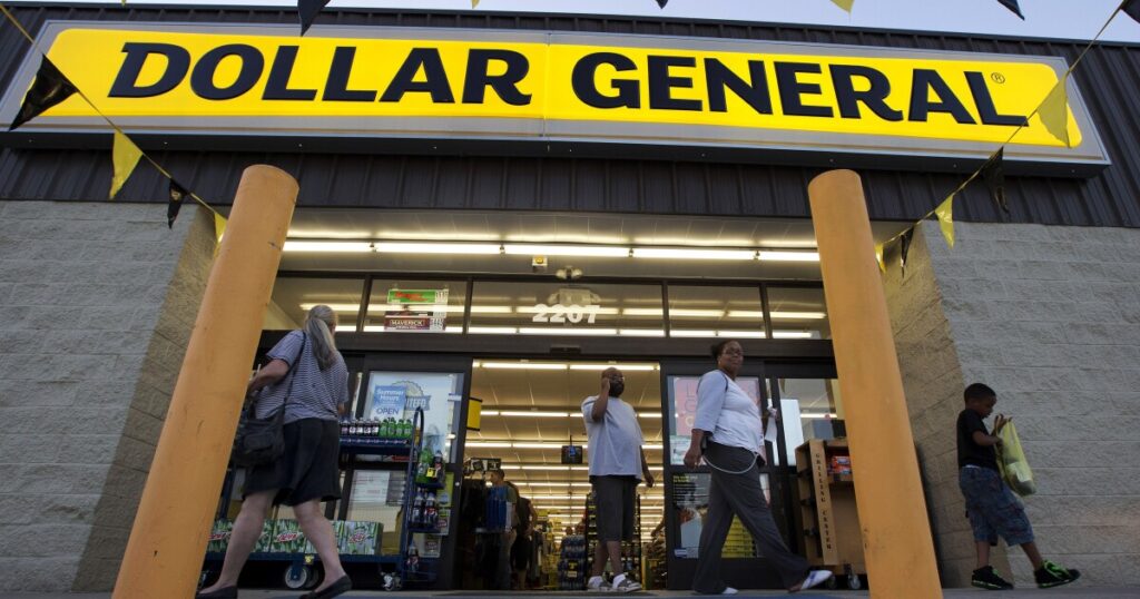 armed-bystander-fatally-shoots-robbery-suspect-at-dollar-general