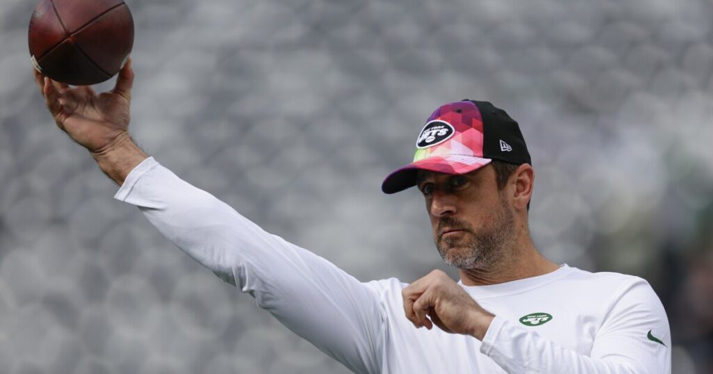 aaron-rodgers-cleared-to-practice-less-than-three-months-after-achilles-rupture