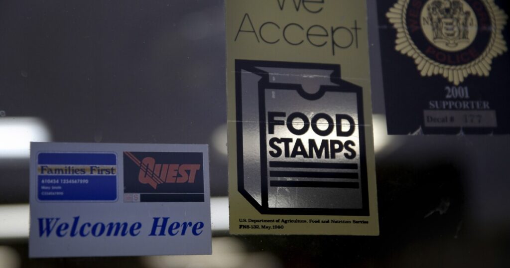 food-stamps:-december-snap-payments-worth-up-to-$1,751-for-california-residents-go-out-in-two-days