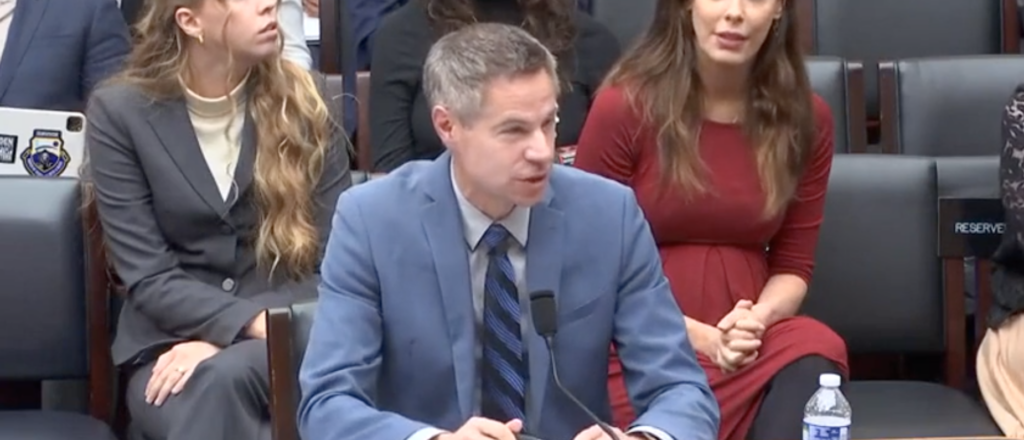 ‘twitter-files’-journalist-says-fbi-director-‘misled’-congress-on-its-censorship-operations