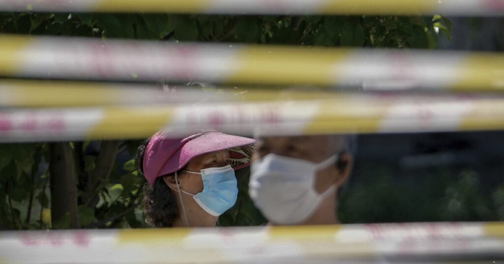 gop-senators-want-biden-to-issue-china-travel-ban-in-wake-of-respiratory-illness