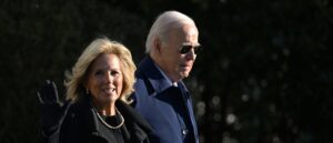 fact-check:-military-chaplain-did-not-mention-trump-during-‘friendsgiving’-event-with-the-bidens