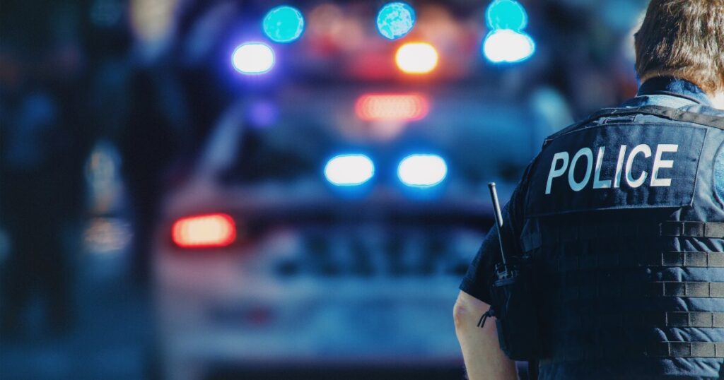houston-police-officer-survives-‘ambush-style-attack’-and-kills-suspect