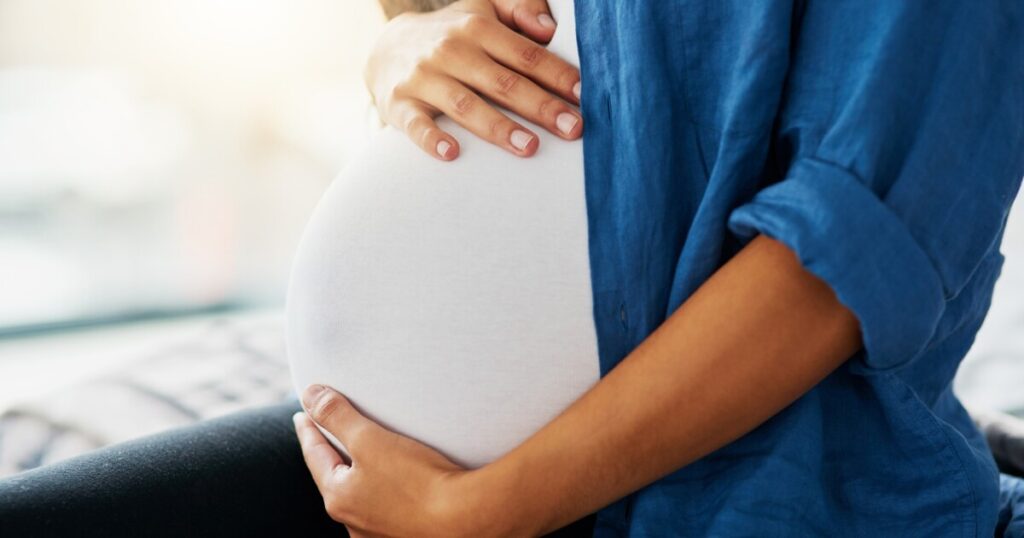 cdc-ripped-for-vaccine-guidance-for-‘pregnant-people’:-report