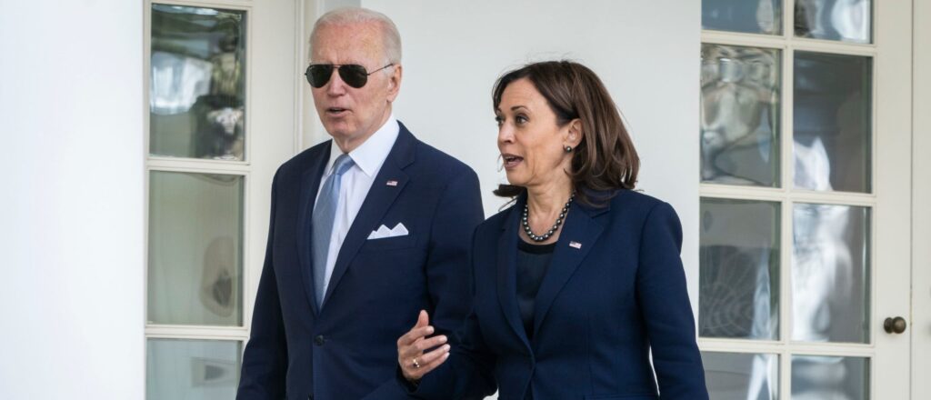 white-house-urges-congress-to-pass-ukraine-funding,-doesn’t-mention-migrant-crisis