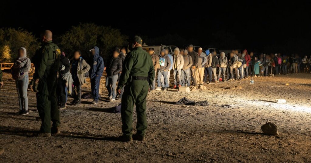 new:-more-than-10,000-illegal-aliens-flood-into-us.-over-last-24-hours-on-joe-biden’s-open-border-invitation-|-the-gateway-pundit-|-by-david-greyson