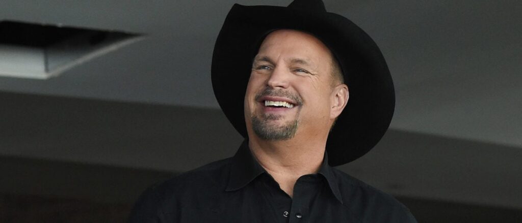 fact-check:-did-george-strait-call-out-garth-brooks?