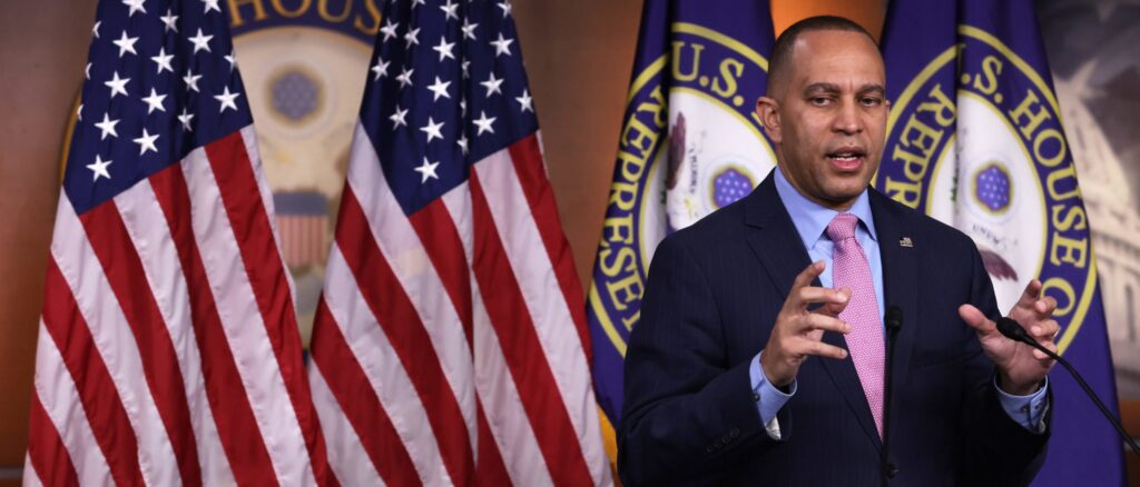 house-dem-leader-hakeem-jeffries-votes-‘present’-on-resolution-condemning-antisemitism