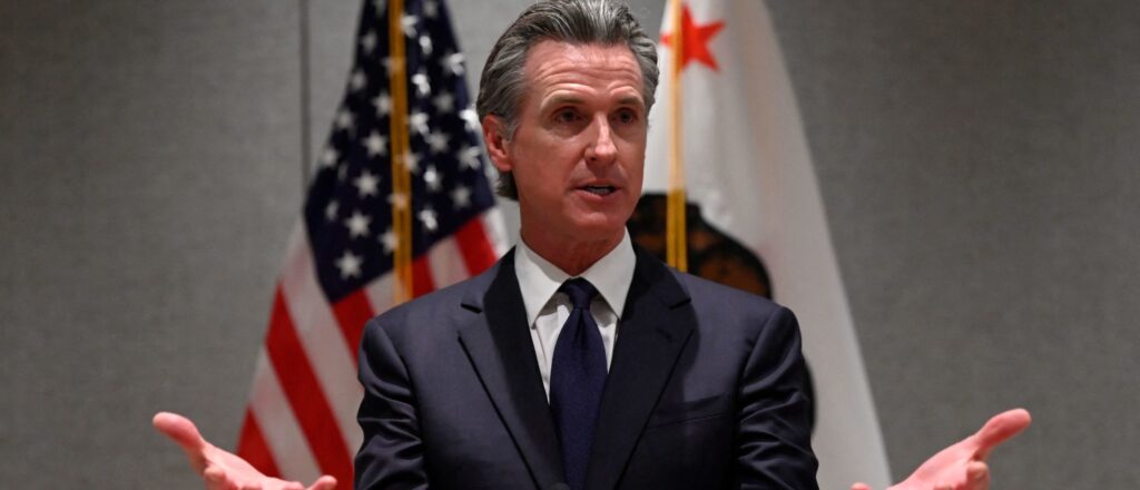 gavin-newsom-moves-christmas-tree-ceremony-online-to-keep-pro-palestinian-mobs-from-interrupting