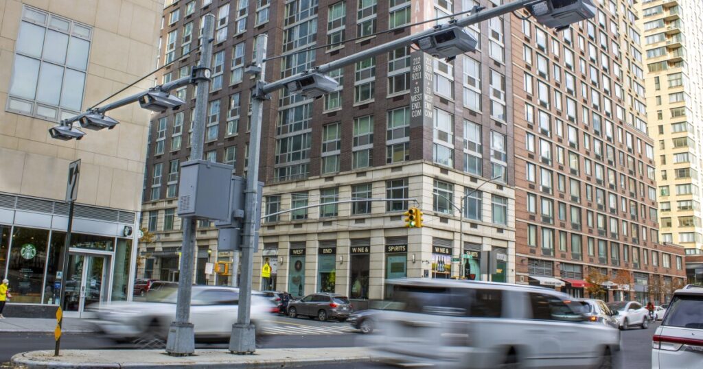 nyc-approves-installing-more-‘noise-cameras’-to-fine-drivers-for-loud-and-honking-cars