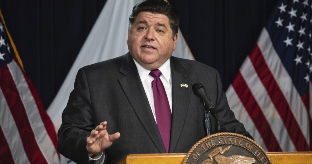 illinois-legislator-wants-oversight-on-migrant-housing-spending