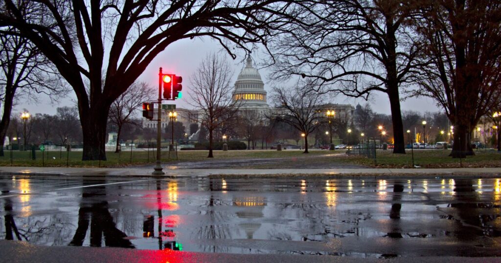 millions-on-the-east-coast-to-face-severe-storms-over-the-weekend