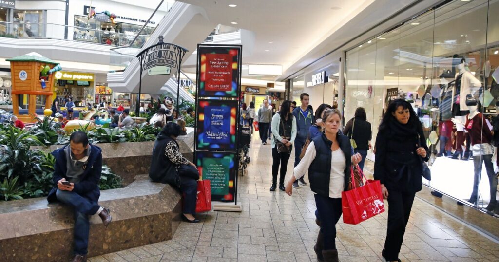 brick-and-mortar-stores-taking-a-hit-despite-record-holiday-spending