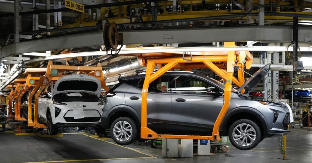 three-ways-evs-don’t-measure-up-to-gas-powered-cars