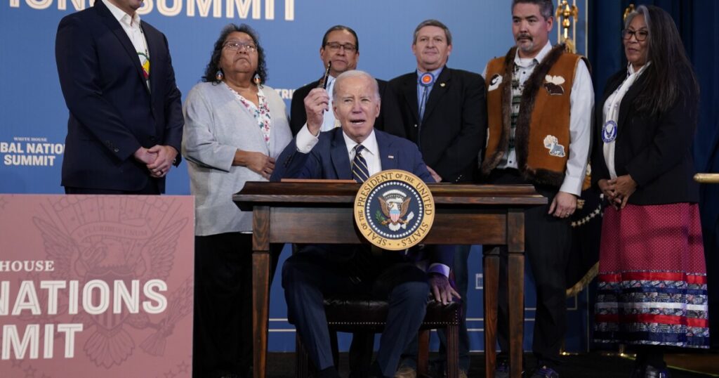 regulations-czar:-biden-turns-omb-into-‘co-conspirator-in-over-regulation’