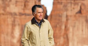 mitt-romney-would-vote-against-biden-impeachment-inquiry-despite-hunter’s-‘ugly’-acts