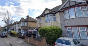 squatter-granted-ownership-of-old-man’s-house,-sells-it-for-half-a-million