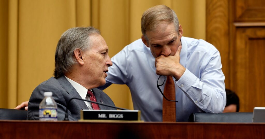 congress-clashes-over-the-future-of-america’s-global-spy-program