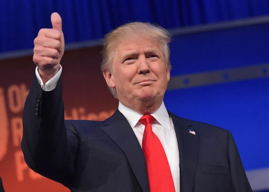 trump-takes-big-lead-in-iowa,-passes-50%-threshold-just-weeks-away-from-caucus