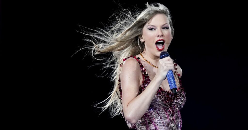 taylor-swift-attends-comedy-show-raising-money-for-gaza-charity:-report