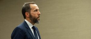 jack-smith-collected-images,-website-visits-and-usage-data-from-trump’s-cellphone,-filing-reveals