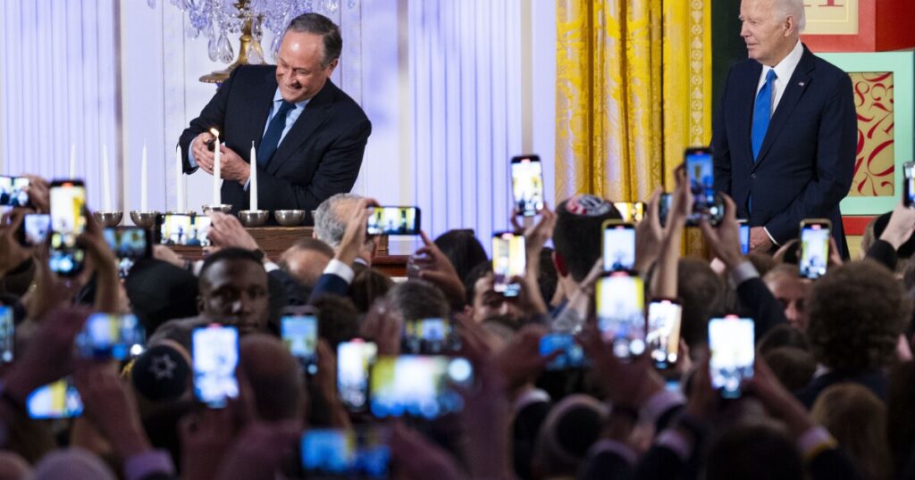 biden-receives-mixed-reactions-for-saying-jewish-people-would-not-be-safe-without-israel