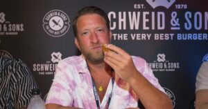 dave-portnoy-declares-not-hiring-from-universities-promoting-antisemitism-is-‘common-sense’