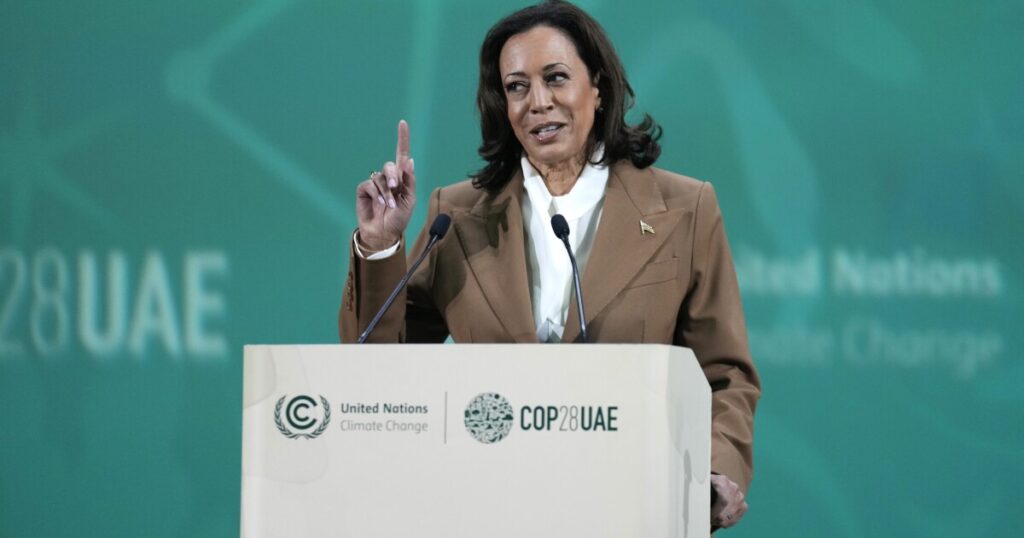harris-taps-former-clinton-press-secretary-to-join-2024-campaign