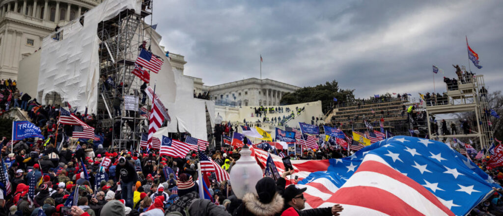 supreme-court-takes-case-with-major-implications-for-trump,-jan.-6-defendants