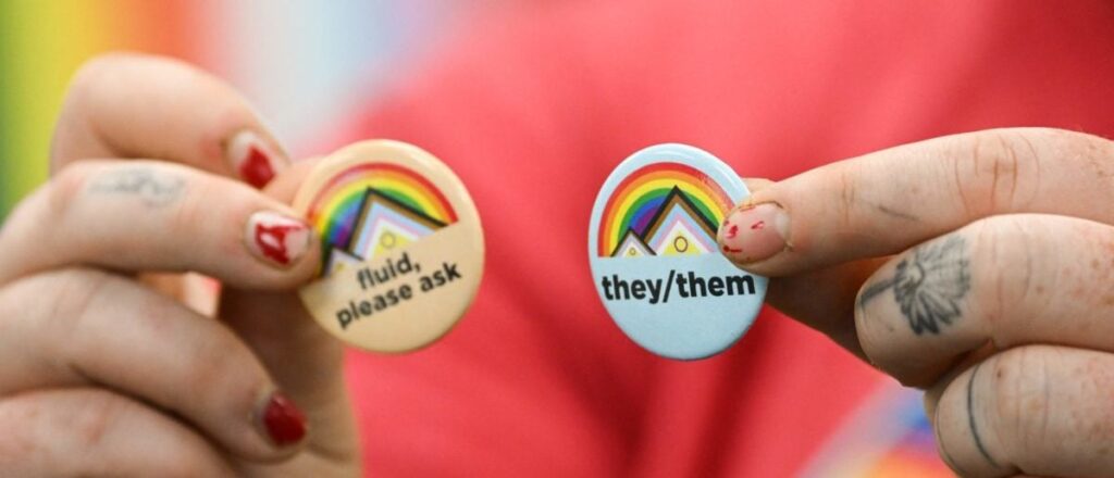 current,-former-florida-teachers-sue-state-education-department-over-pronoun-law