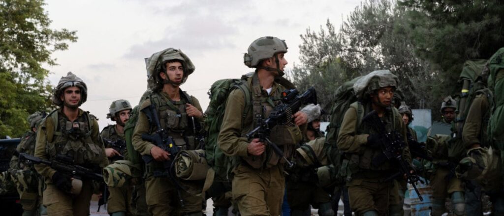 fact-check:-image-of-israeli-soldiers-celebrating-hanukkah-appears-to-be-ai-generated