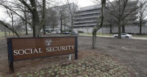 social-security-update:-second-of-december-double-payments-worth-$914-to-be-sent-out-in-14-days