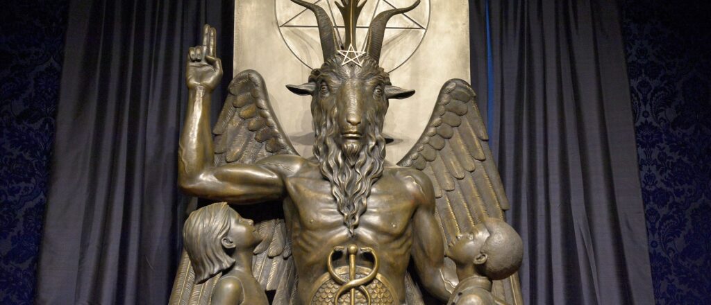 ron-desantis-offers-to-cover-legal-fees-for-veteran-who-decapitated-satan-statue