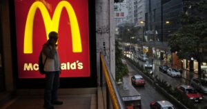 fast-food-fears:-four-times-grab-and-go-restaurants-sent-someone-to-the-hospital-—-or-worse