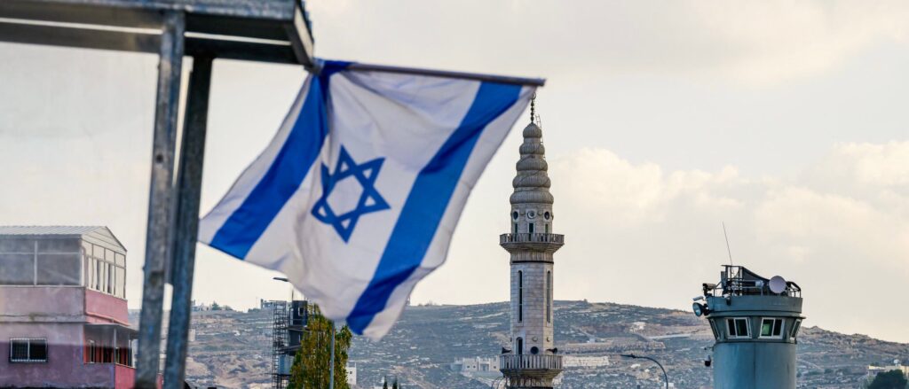 teacher-allegedly-has-violent-response-to-student-finding-israeli-flag-offensive