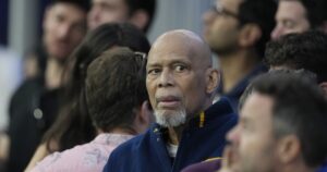 kareem-abdul-jabbar-hospitalized-after-breaking-hip-during-fall